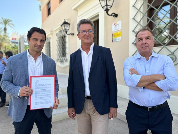 PRIMERA VISITA DEL NUEVO DIRECTOR GENERAL DE PUERTOS DE LA GENERALITAT A TORREVIEJA 3