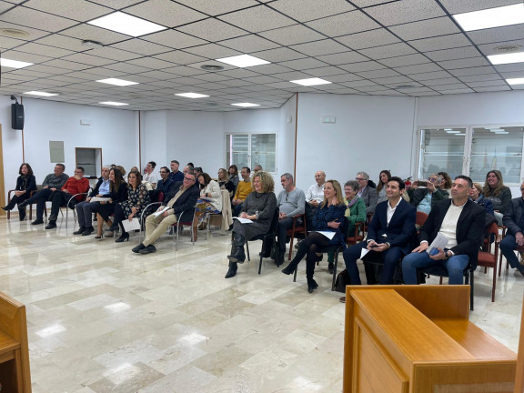 TOMA DE POSESIÓN DE 12 FUNCIONARIOS DE CARRERA DENTRO DEL PROCESO DE ESTABILIZACIÓN DE TRABAJADORES DEL AYUNTAMIENTO 2