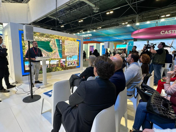 Ecorutas_Torrevieja_presentacion_fitur_2024_1
