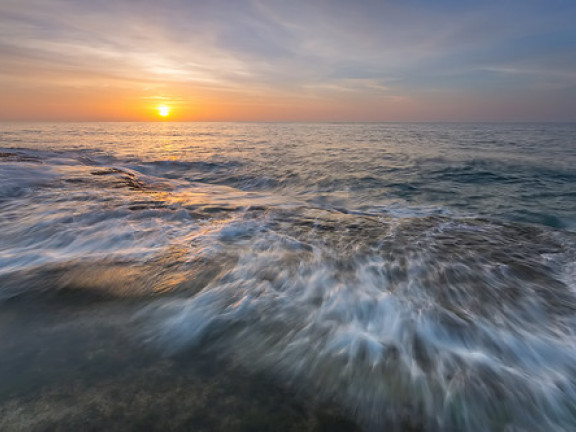 amanecer en el mediterraneo