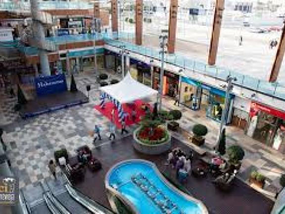 centro comercial las habaneras
