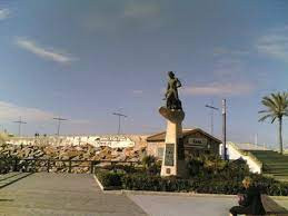 monumento hombre del mar